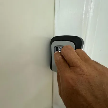 아파트 Harmony House Vacation At Elysia Park 파포스