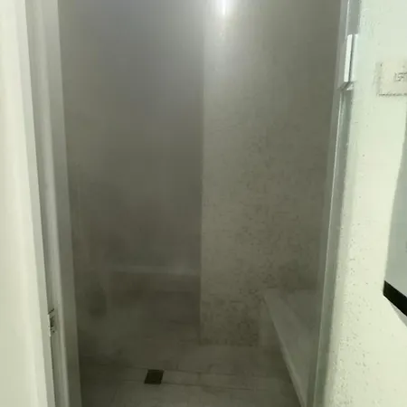 Harmony House Vacation At Elysia Park Апартаменты Пафос